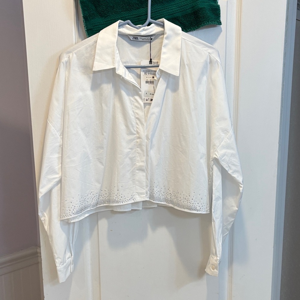 NWT Cropped Zara White Button Down Crystal Shirt